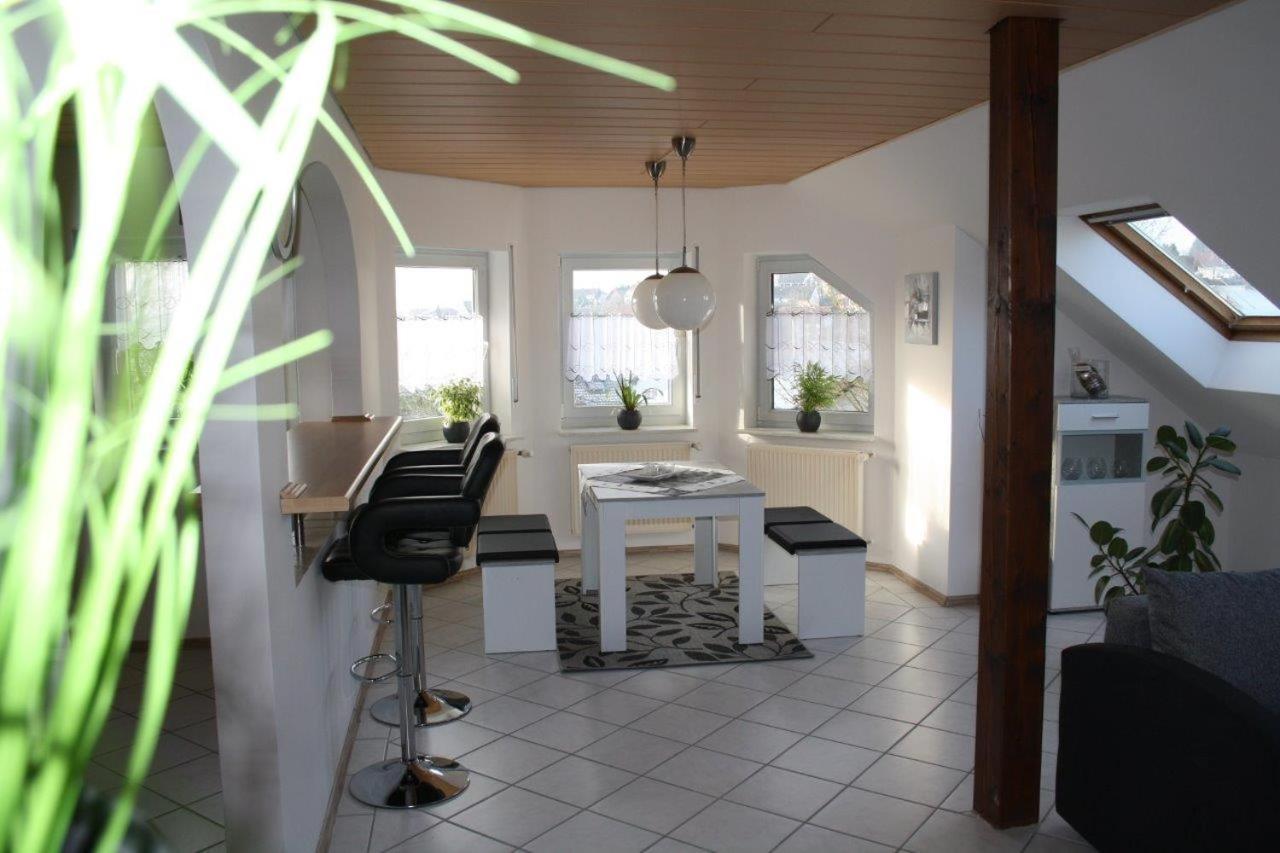 Ferienwohnung Kempf Mandelbachtal Ommersheim Exteriör bild